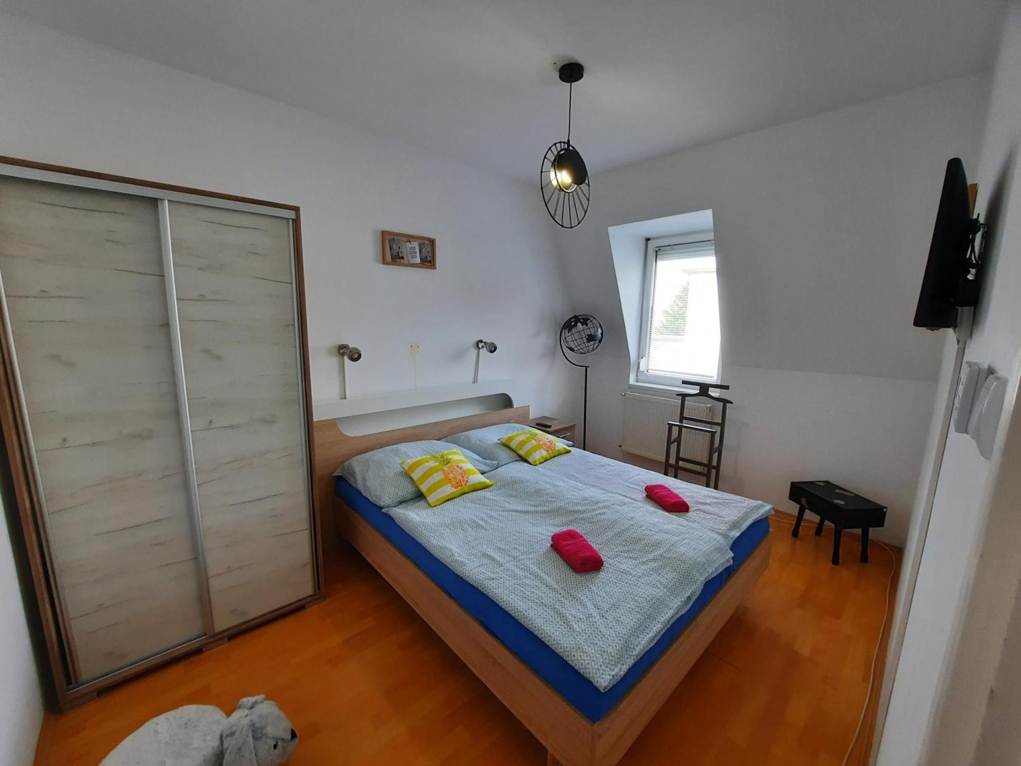 Zoeld Beka Apartmanok Koelcsey I Хайдусобосло Экстерьер фото